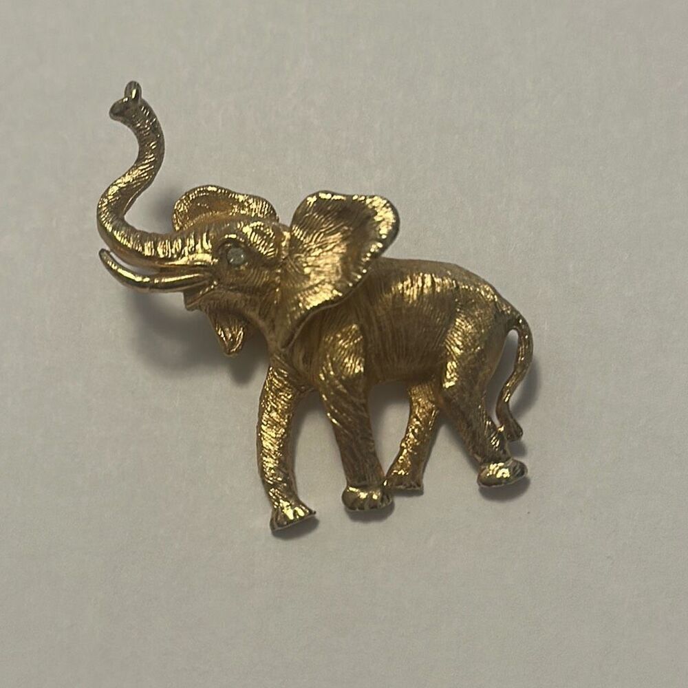 Vintage Napier Good Luck Elephant Brooch Pin Gold Tone Rhinestone